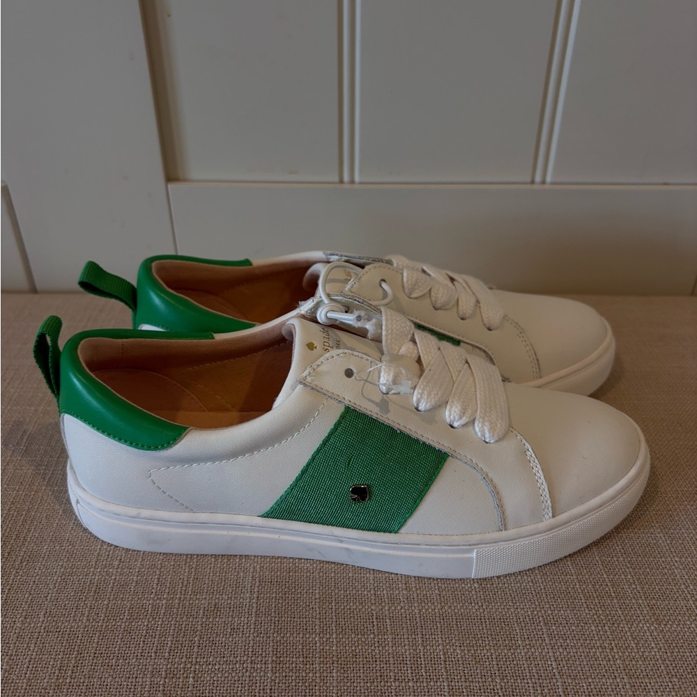 Kate Spade Court Sneakers White & Green Ainsley NWOT size 6B EUR 36.5 - Picture 4 of 9